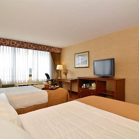 פורטלנד Clarion Hotel Airport מראה חיצוני תמונה