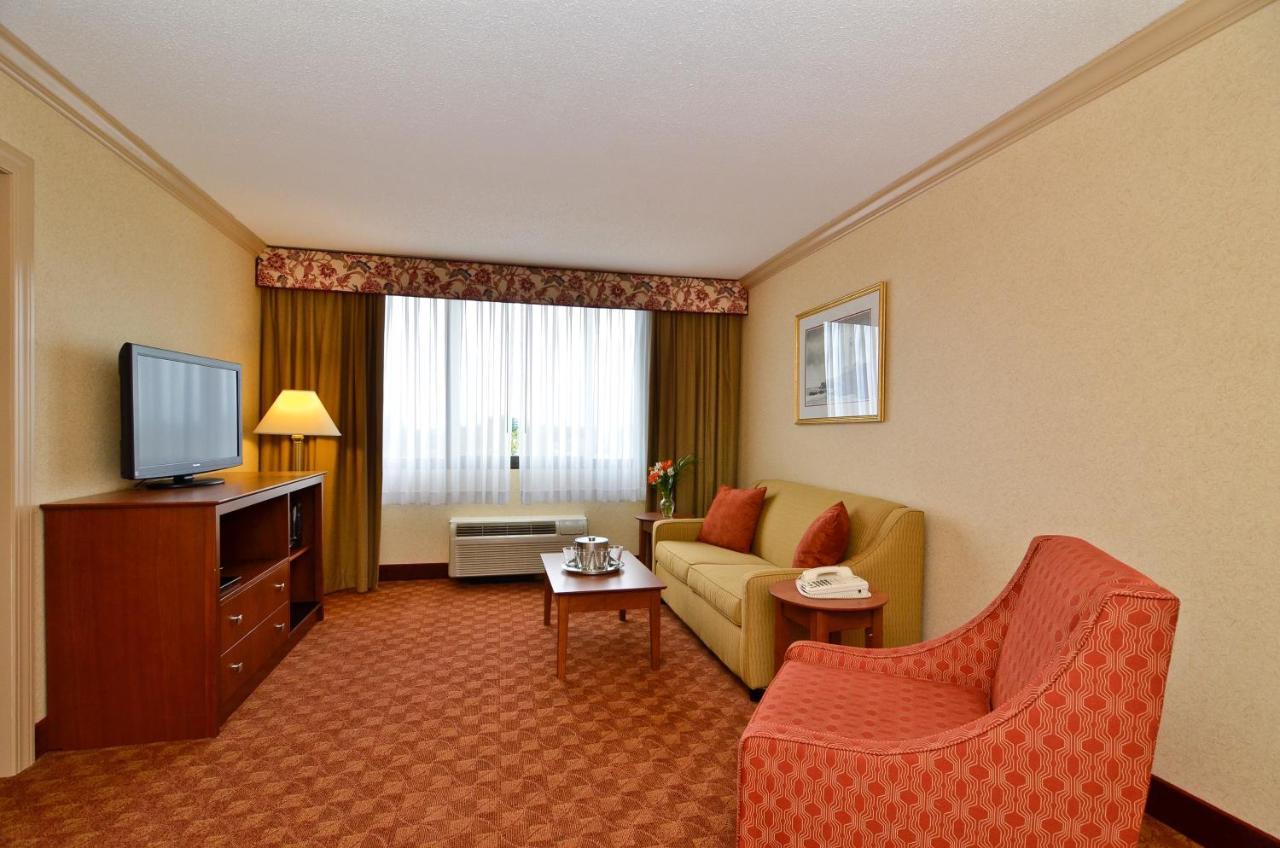 פורטלנד Clarion Hotel Airport מראה חיצוני תמונה