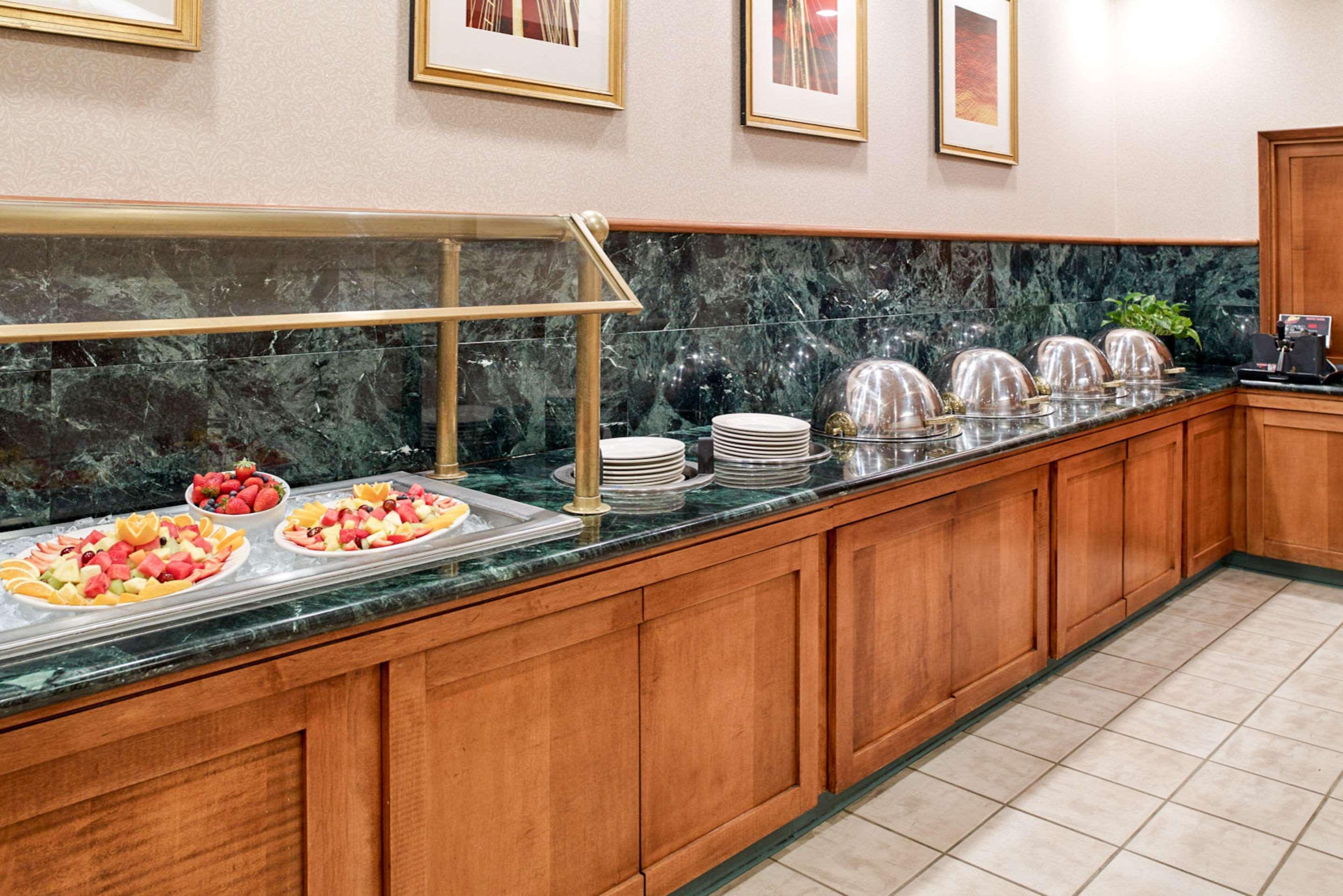 פורטלנד Clarion Hotel Airport מראה חיצוני תמונה